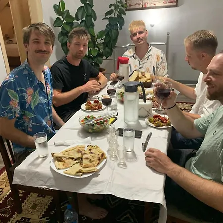 Affittacamere Bashllari Zvarisht